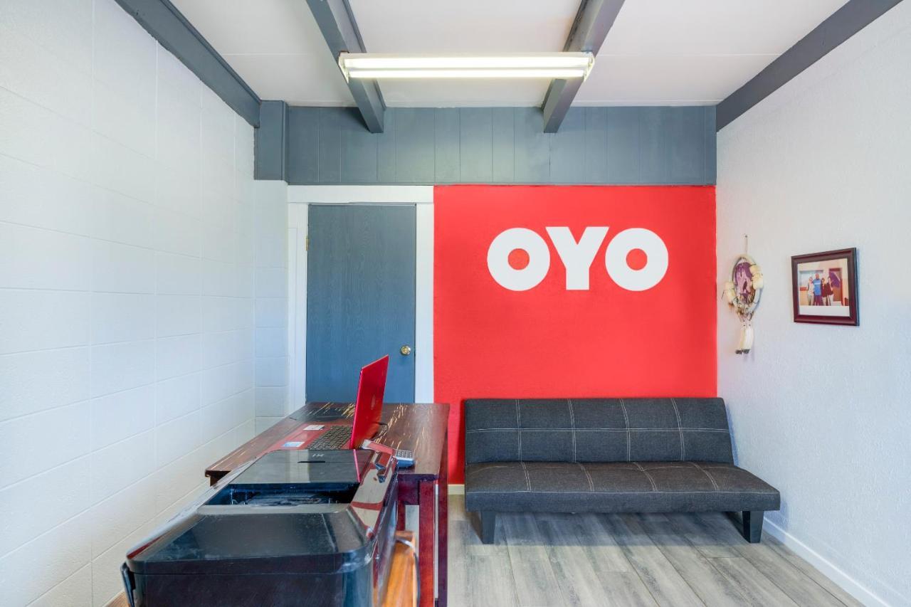 Oyo Hotel Hanksville, Ut Екстериор снимка